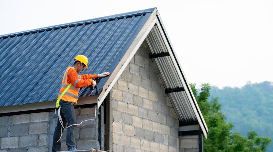 Professional residential roofers in Furman, SC